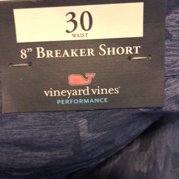 Vineyard Vines 8” Printed Perf Breaker Short in Skyfall 30 - Picture 6 of 6